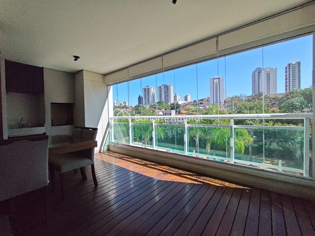 Apartamento à Venda - Taquaral em Campinas / SP