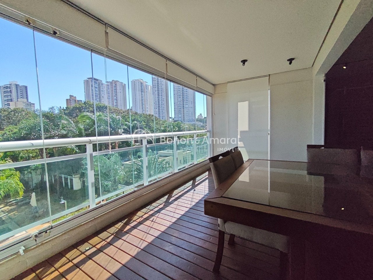 Apartamento à Venda - Taquaral em Campinas / SP