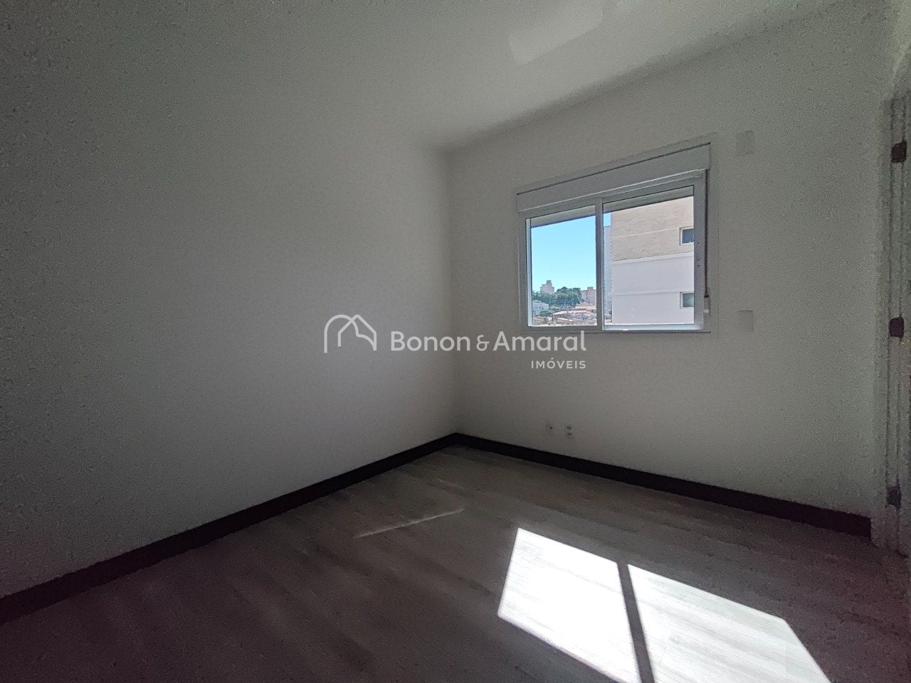 Apartamento à Venda - Taquaral em Campinas / SP