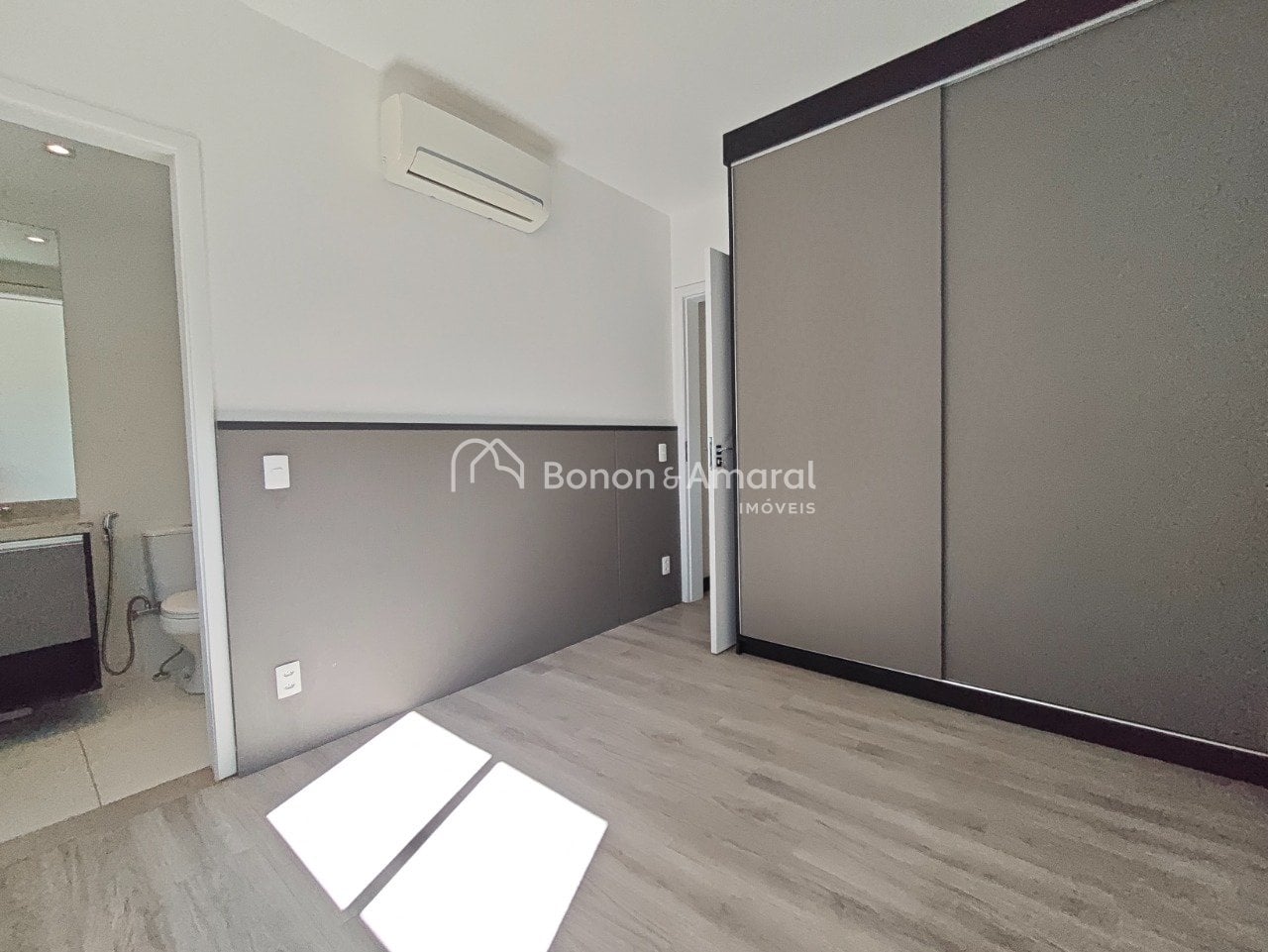 Apartamento à Venda - Taquaral em Campinas / SP