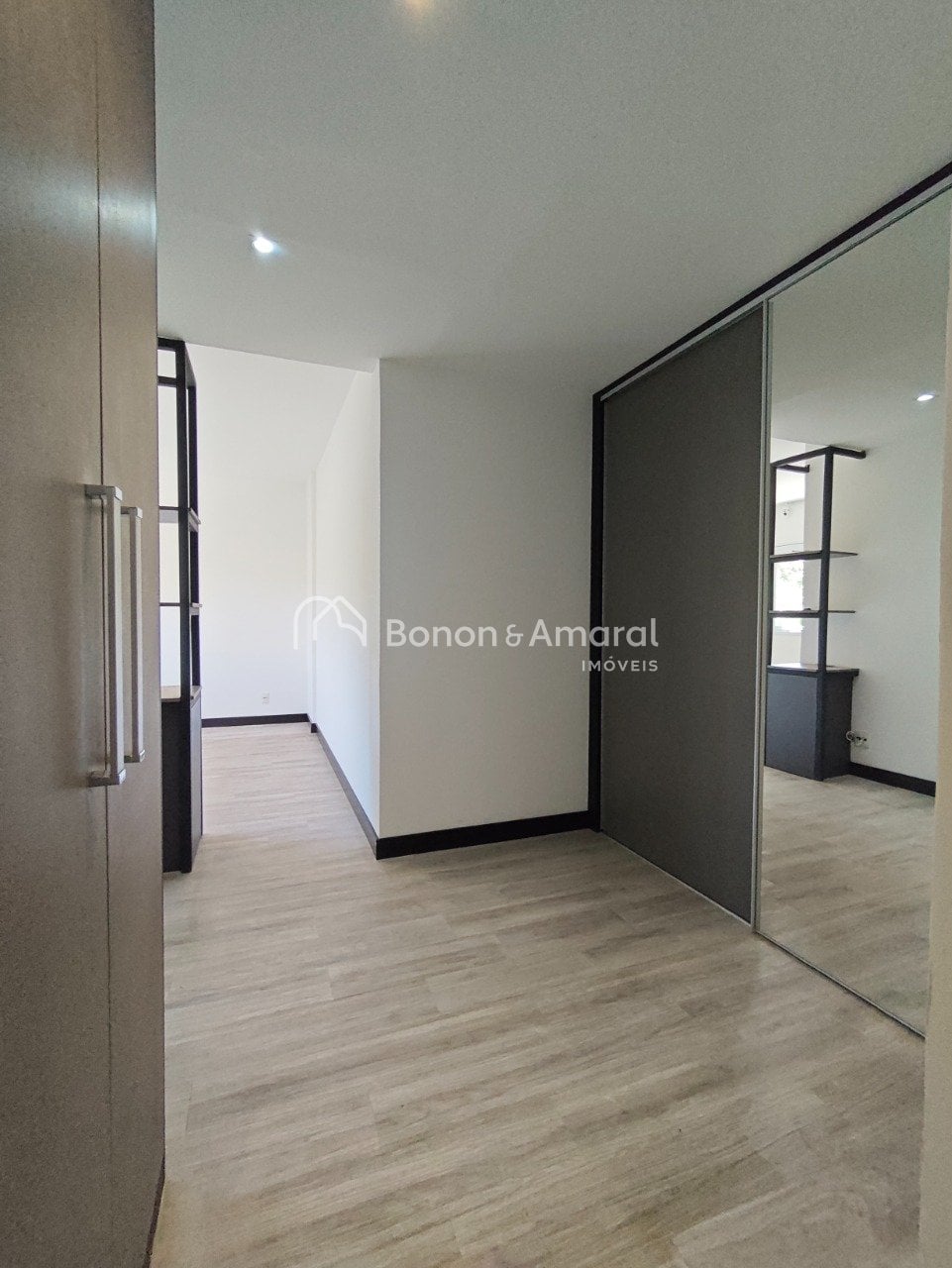 Apartamento à Venda - Taquaral em Campinas / SP