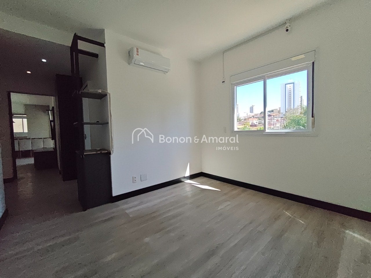Apartamento à Venda - Taquaral em Campinas / SP