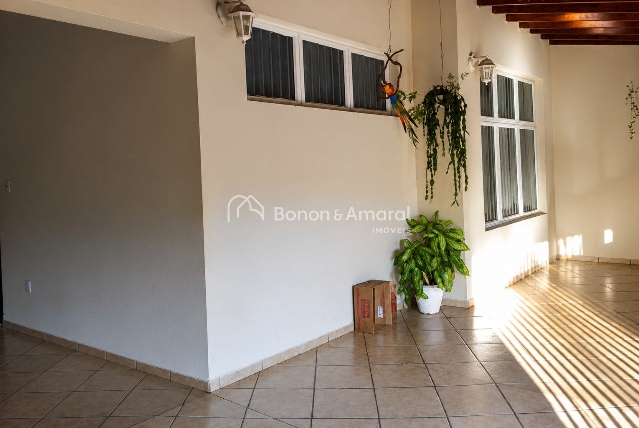 Casa à Venda - Jardim Fortaleza em Paulínia / SP