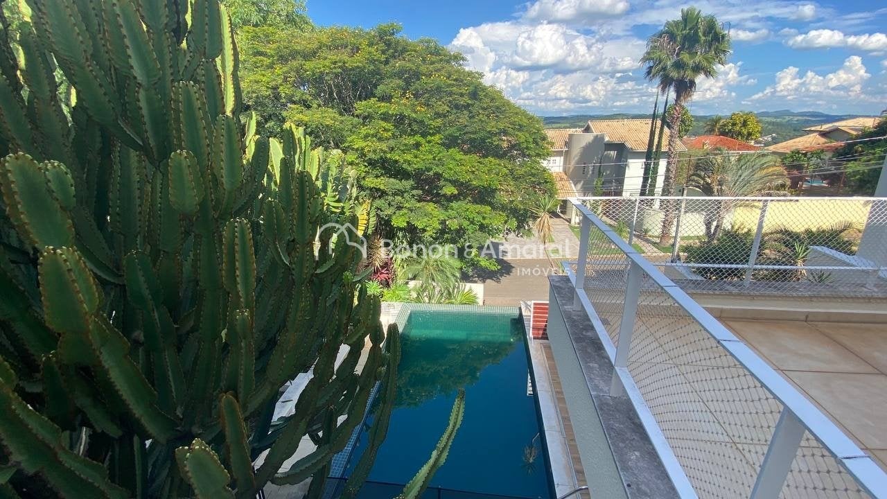 Casa em Condomínio à Venda - Loteamento Caminhos de São Conrado (Sousas) em Campinas / SP