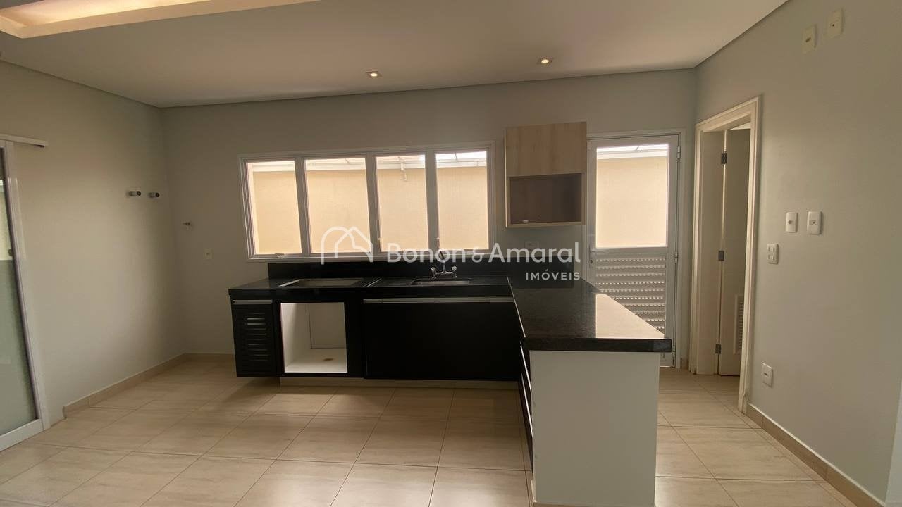 Casa em Condomínio à Venda - Loteamento Caminhos de São Conrado (Sousas) em Campinas / SP
