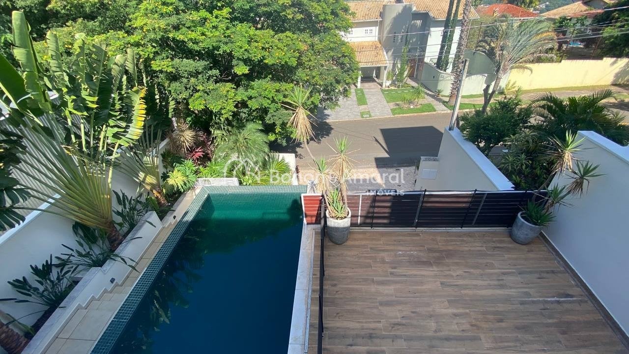 Casa em Condomínio à Venda - Loteamento Caminhos de São Conrado (Sousas) em Campinas / SP