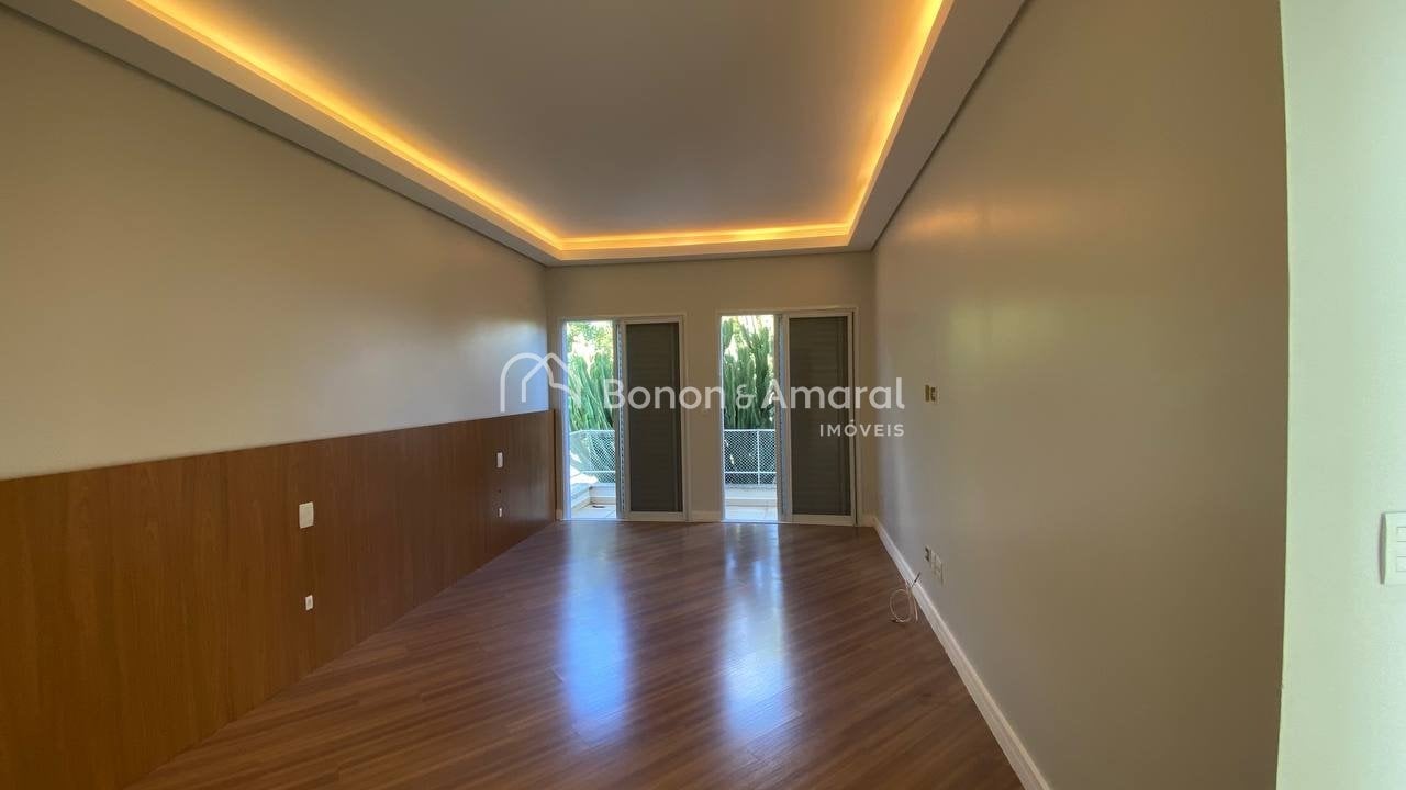 Casa em Condomínio à Venda - Loteamento Caminhos de São Conrado (Sousas) em Campinas / SP