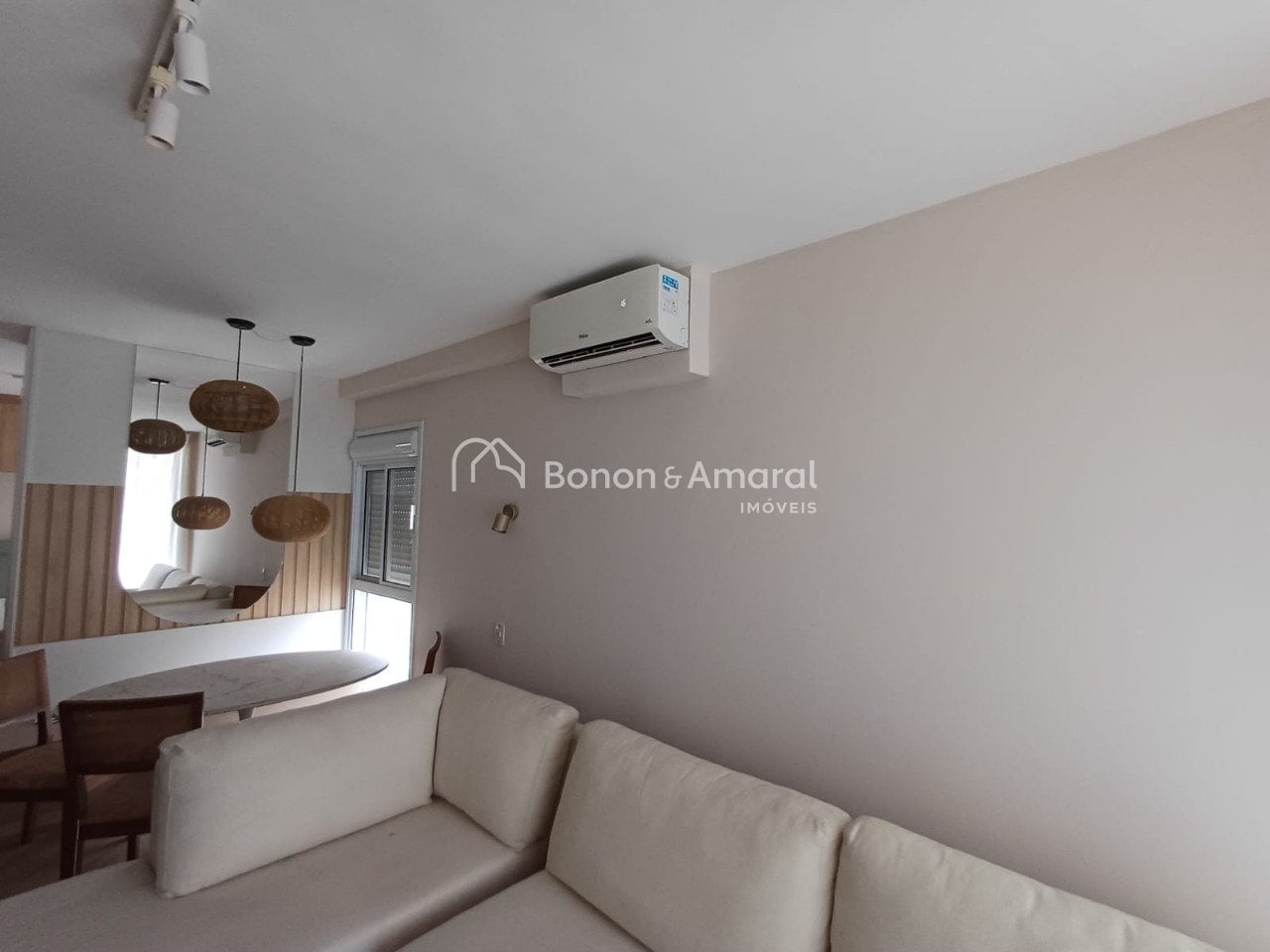 Apartamento para Alugar - Cambuí em Campinas / SP