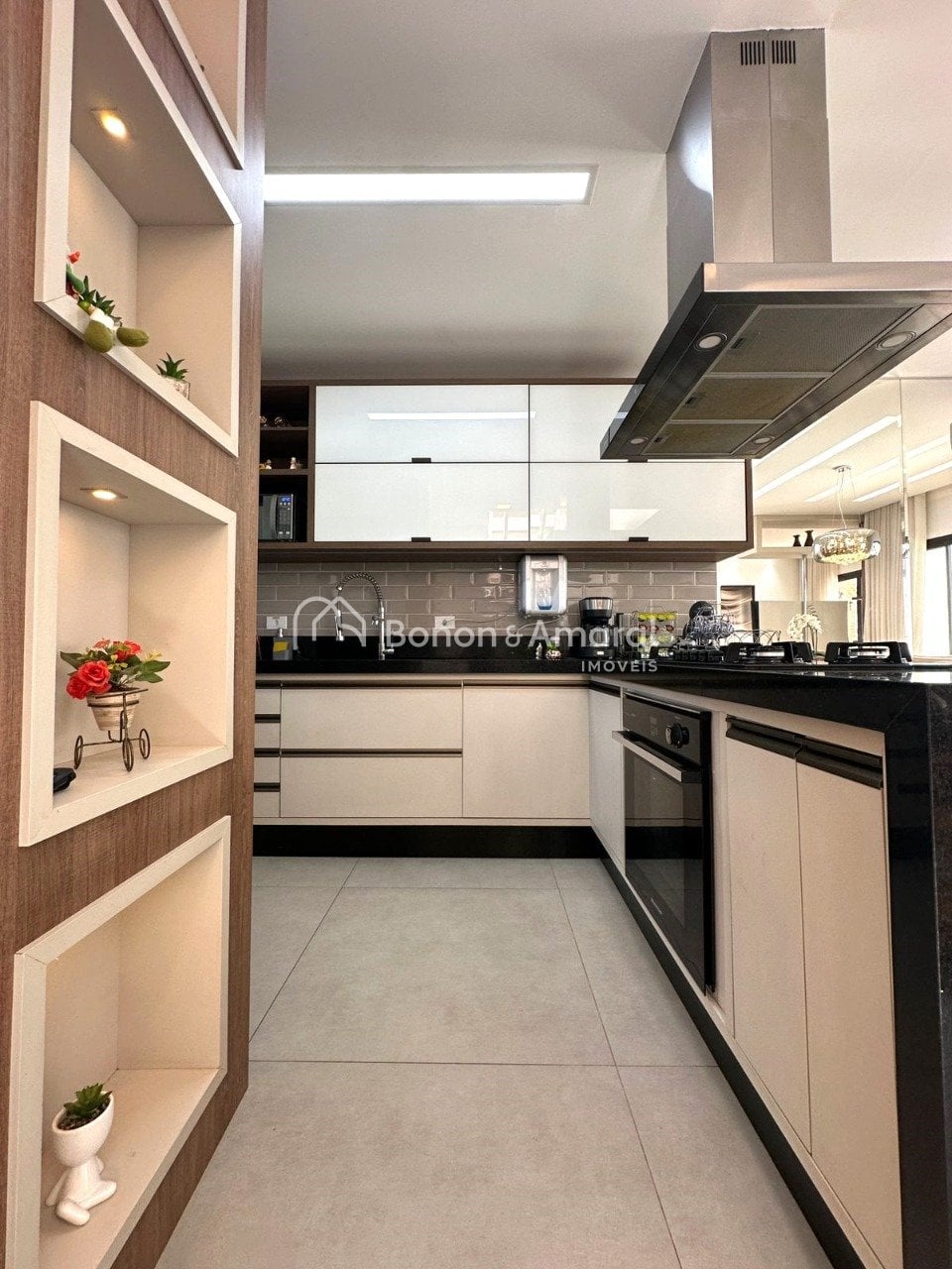 Casa em Condomínio no Jardim De Gaya, Nova Veneza, Paulínia/SP