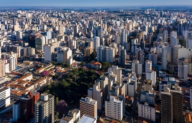 O Novo Cambuí: Onde o Charme Histórico encontra a Inovação e o Business - O Cambuí é um dos bairros mais valorizados e sofisticados de...