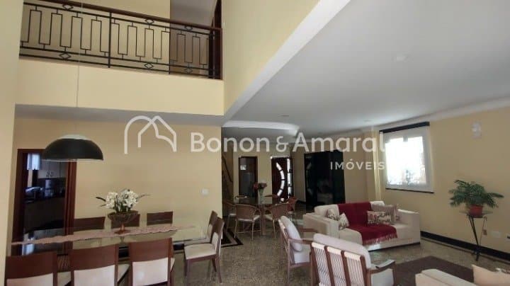 Casa em Condomínio à Venda - Tijuco Das Telhas em Campinas / SP