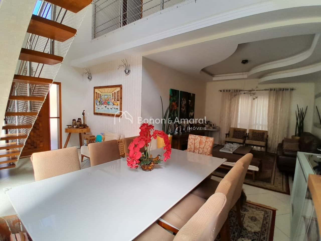 Casa em Condomínio à Venda no Vila Hollândia em Campinas / SP — foto principal