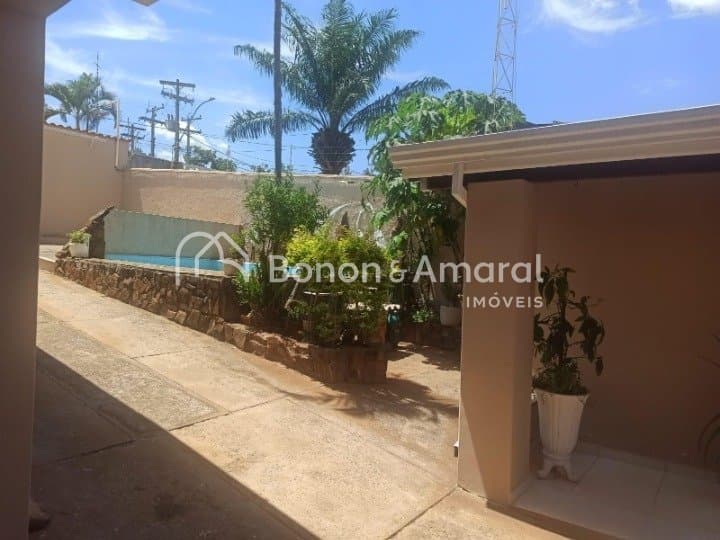 Casa à Venda no Jardim Fortaleza em Paulínia / SP