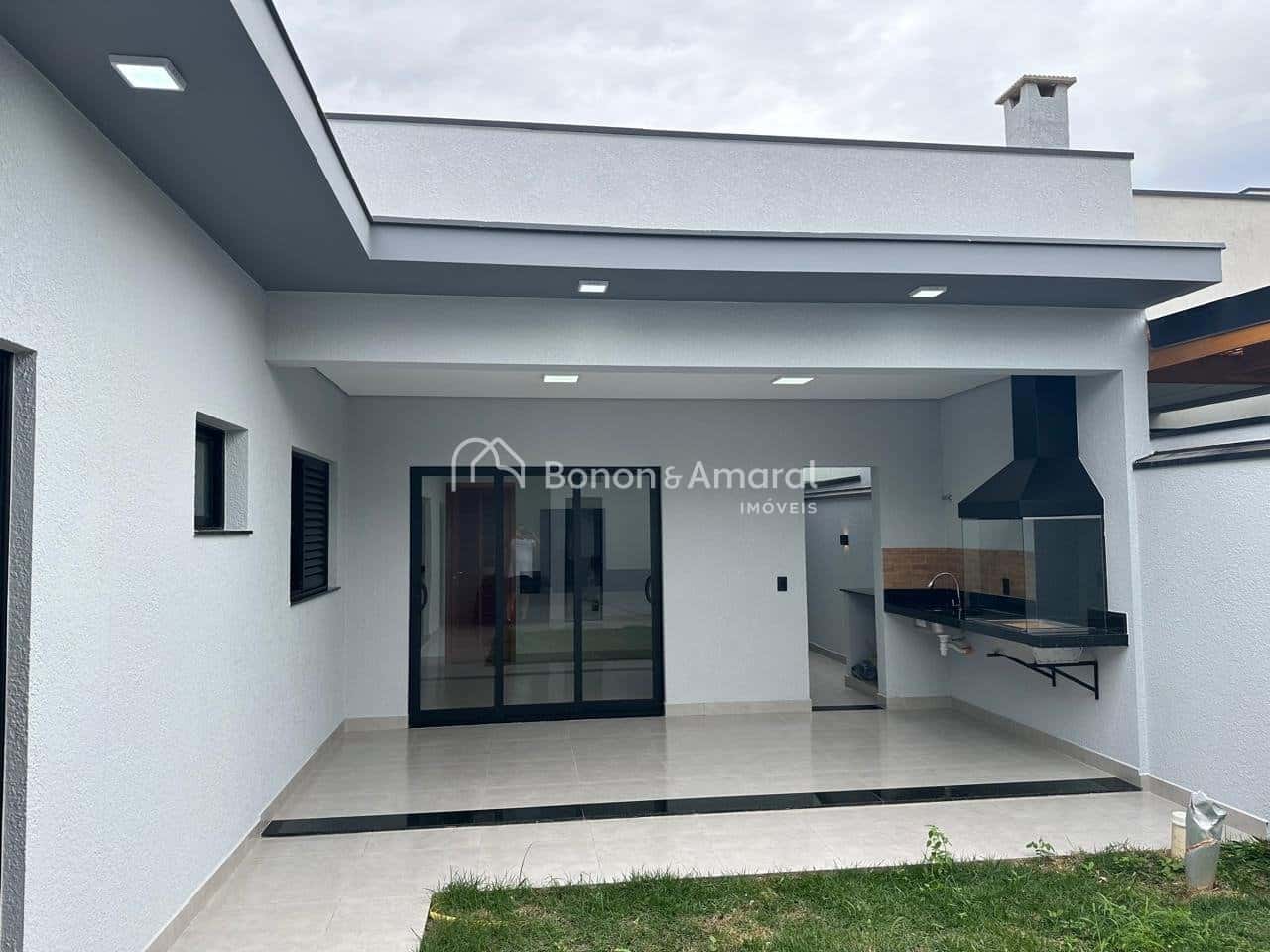 Casa em Condomínio à Venda - Parque Olívio Franceschini, Hortolândia/ SP — foto principal