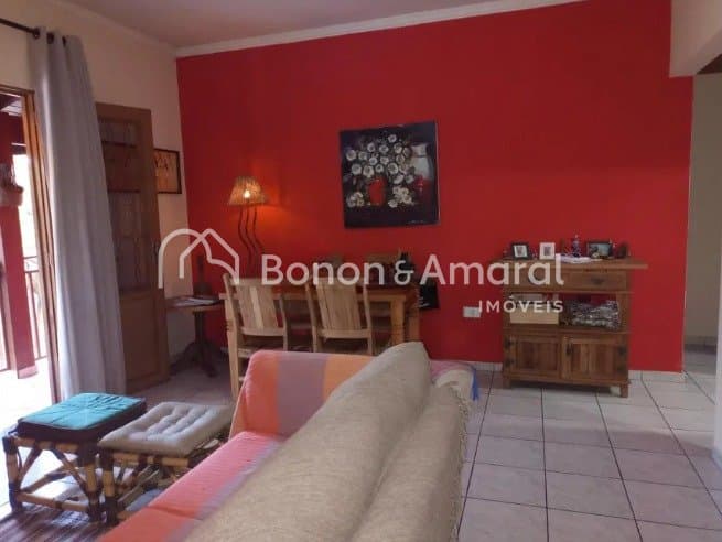 Casa em Condomínio à Venda - Lenheiro em Valinhos / SP