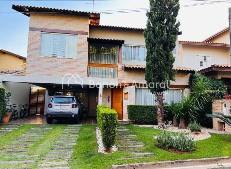 Casa em Condomínio à Venda no Vila Faustina Ii em Valinhos / SP