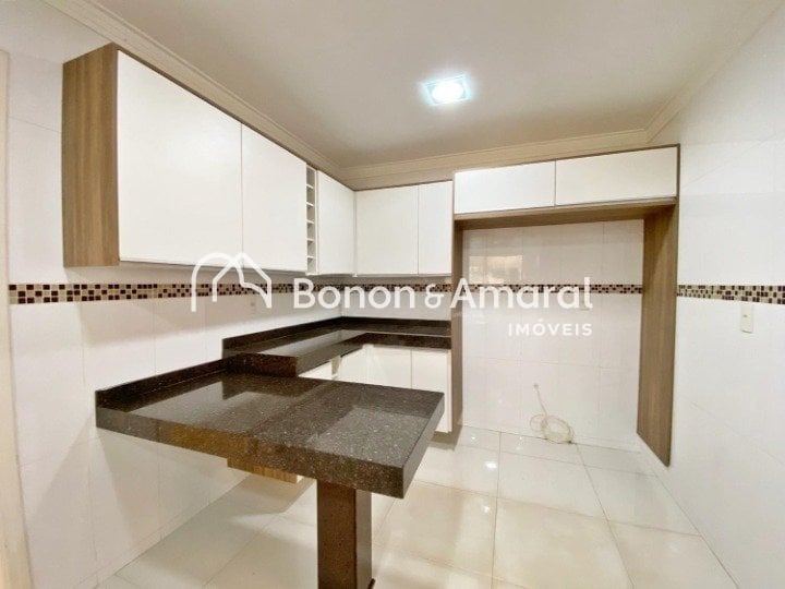 Casa em Condomínio para Alugar - Vila Hollândia em Campinas / SP
