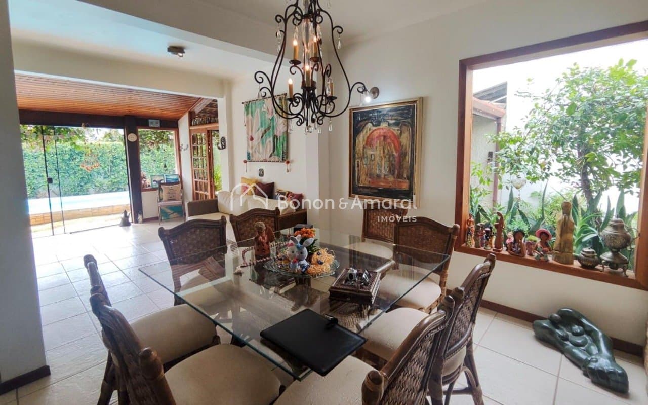 Casa em Condomínio à Venda - Parque da Hípica em Campinas / SP