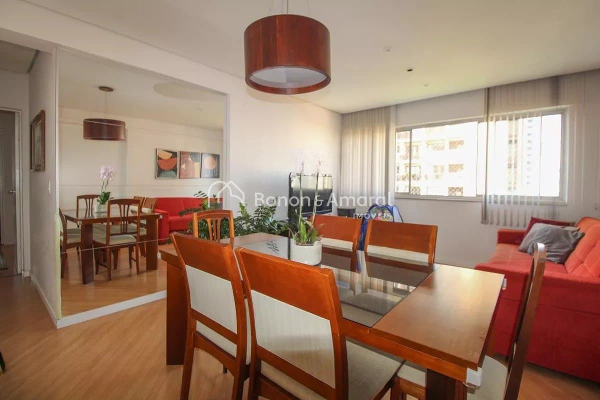 Apartamento à Venda - Cambuí em Campinas / SP