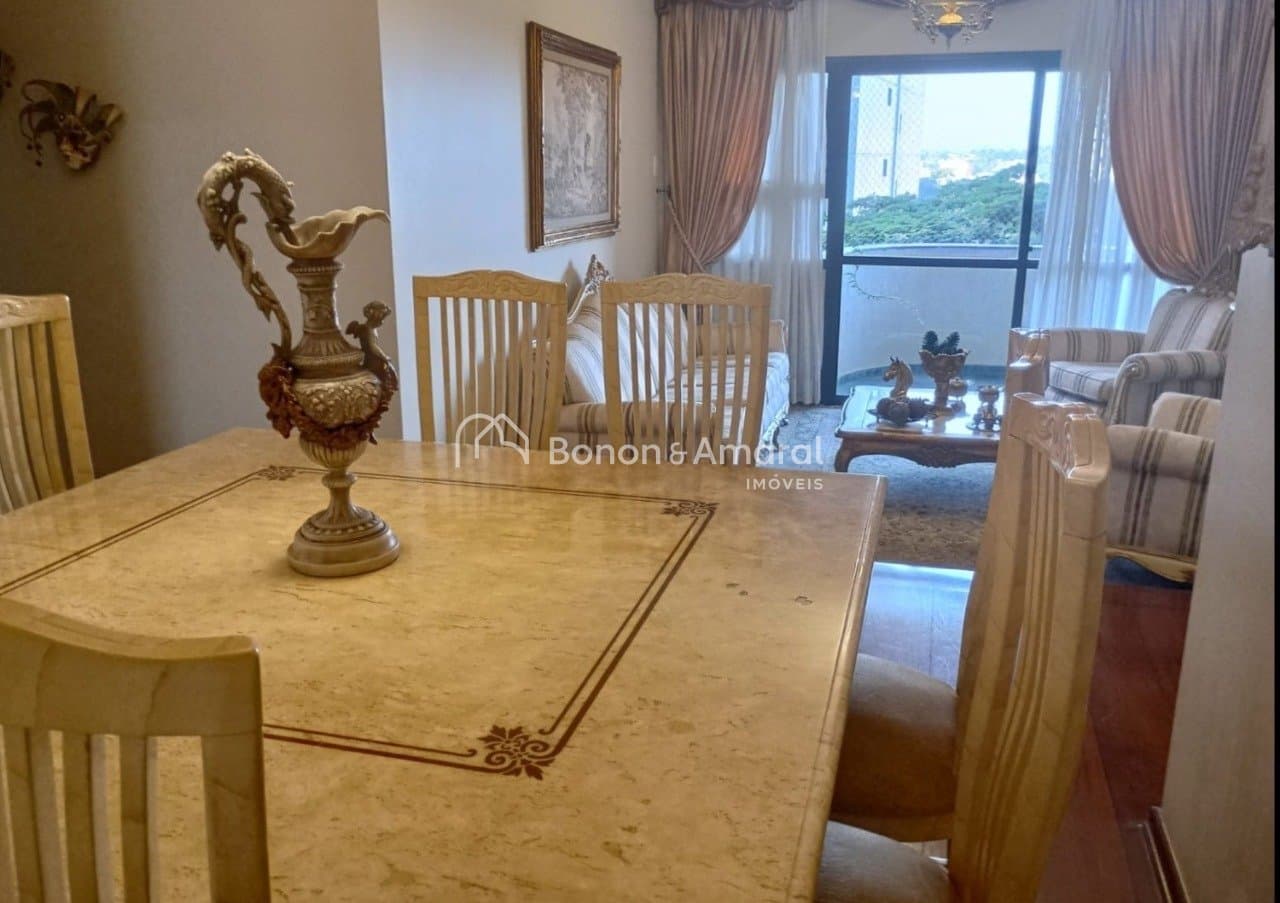 Apartamento à Venda - Bosque em Campinas / SP