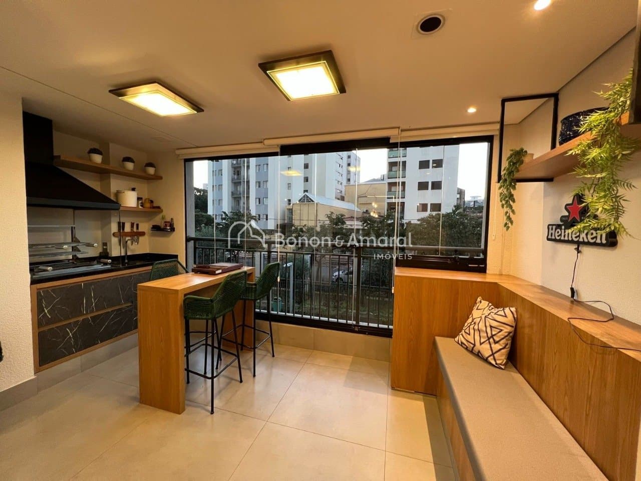 Apartamento à Venda - Taquaral em Campinas / SP