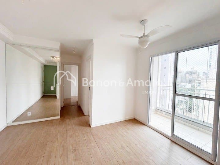 Apartamento à Venda - Taquaral em Campinas / SP