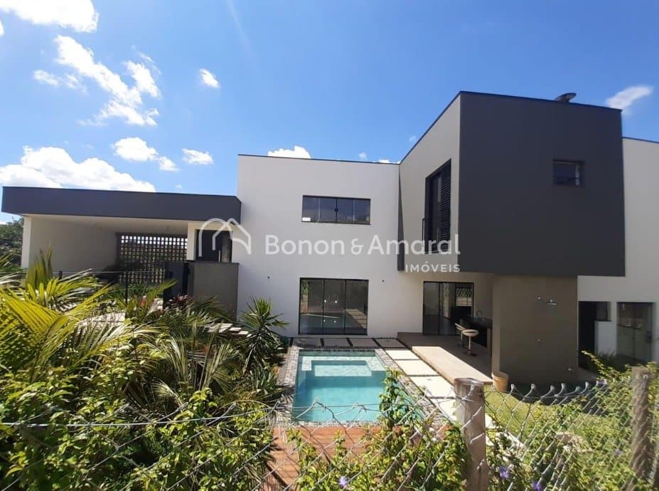 Casa em Condomínio à Venda no Lenheiro em Valinhos / SP