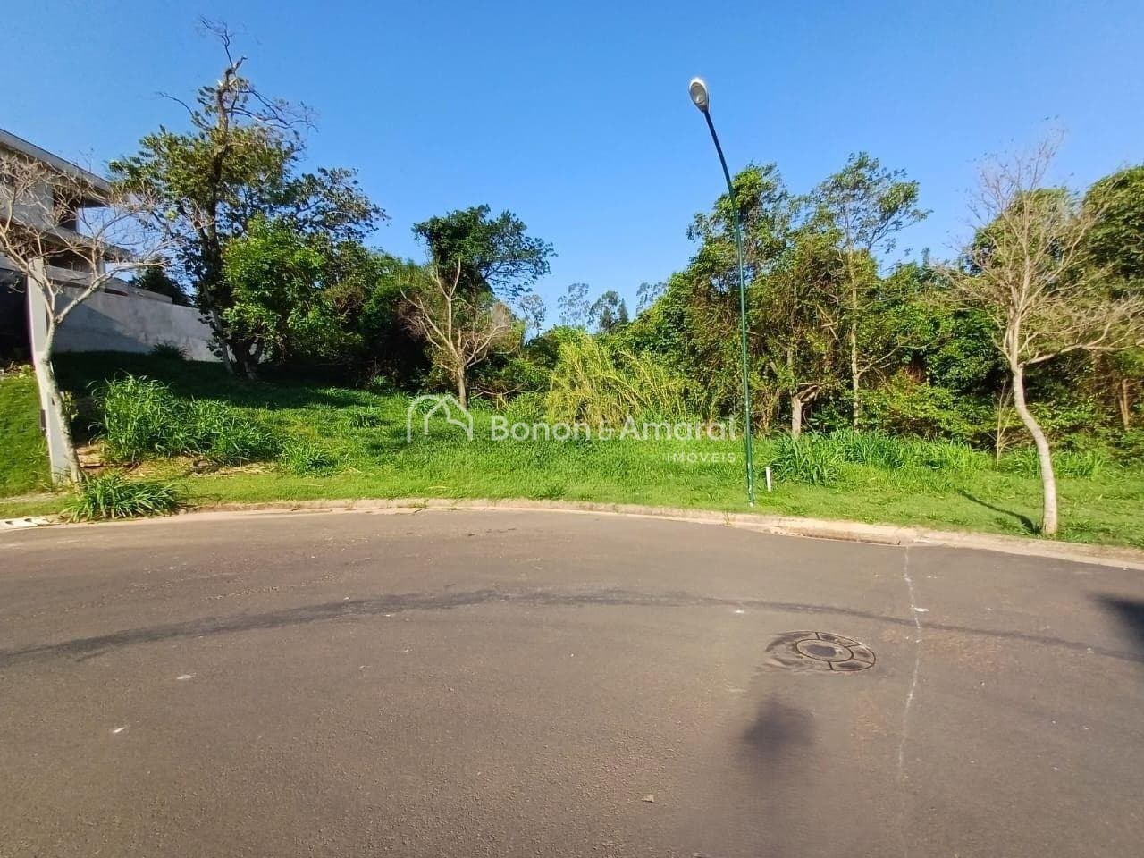 Terreno à Venda - Joapiranga em Valinhos / SP