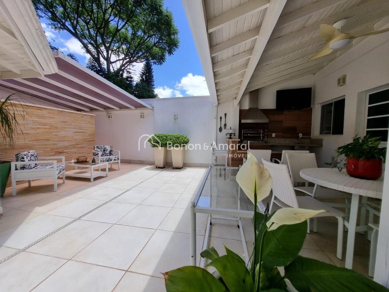 Casa em Condomínio à Venda - Parque Taquaral em Campinas / SP