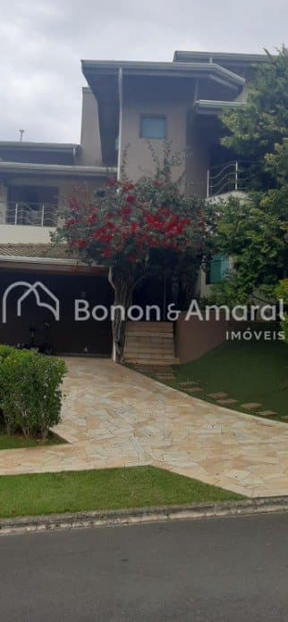 Casa em Condomínio à Venda no Condomínio Residencial Terras Do Caribe em Valinhos / SP