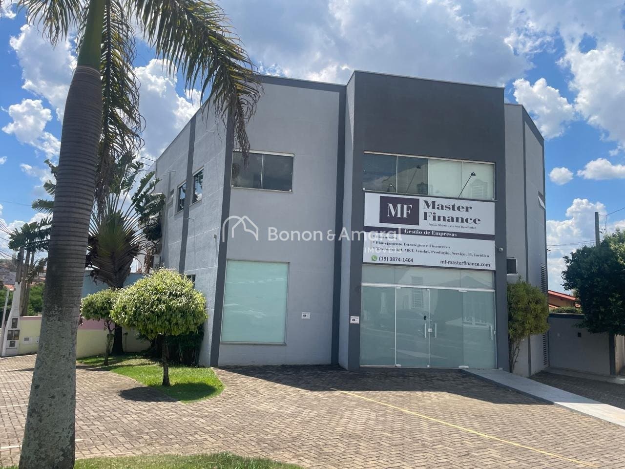 Casa comercial à Venda - Jardim Ypê em Paulínia / SP