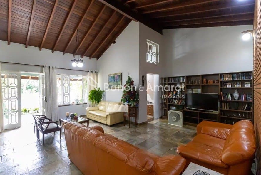 Casa à Venda - Cidade Universitária em Campinas / SP