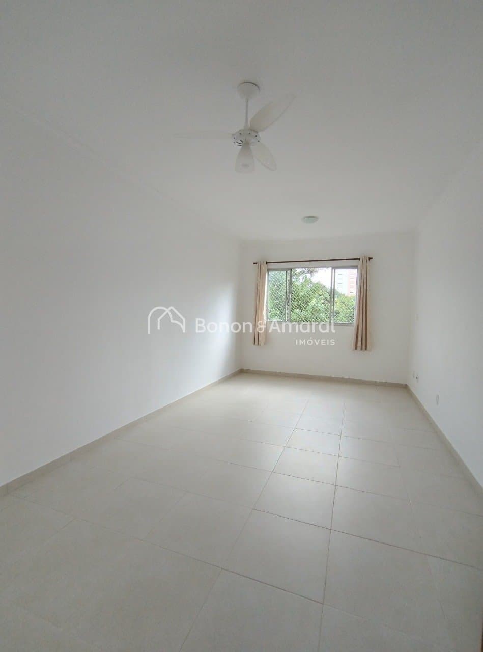 Apartamento à Venda - Centro em Campinas / SP