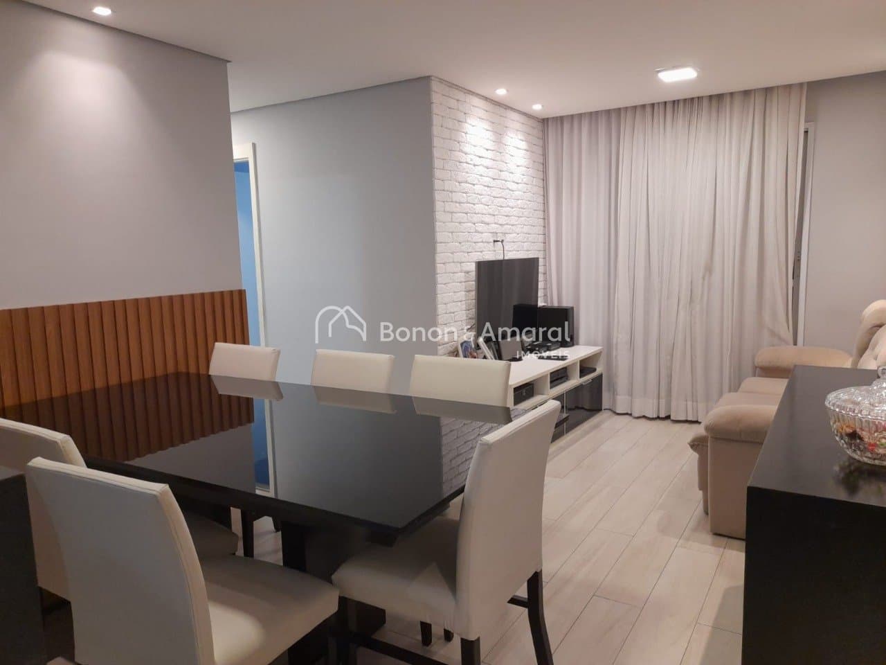 Apartamento à Venda - Vila Industrial em Campinas / SP