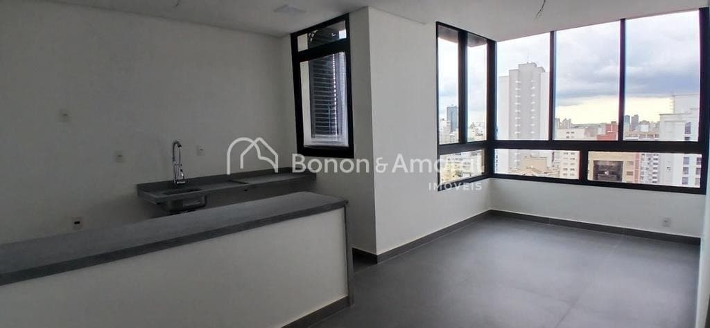Apartamento à Venda - Cambuí em Campinas / SP