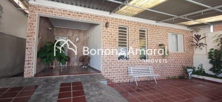 Casa à Venda - Parque Taquaral em Campinas / SP