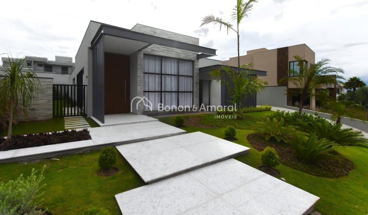 Casa em Condomínio à Venda - Monte Alegre em Vinhedo / SP