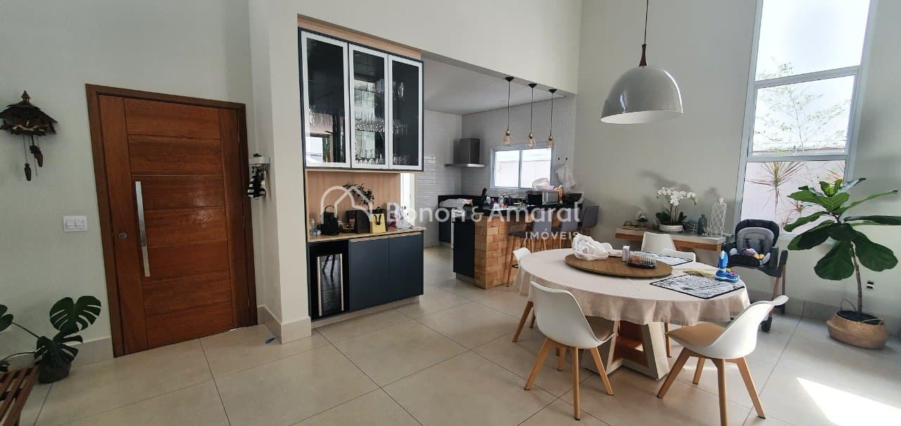 Casa em Condomínio à Venda - Swiss Park em Campinas / SP