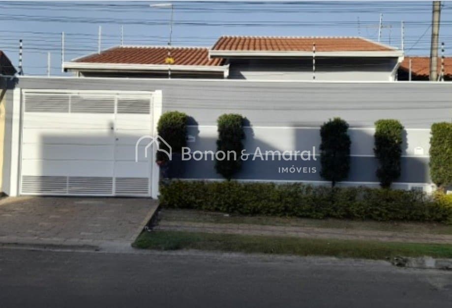 Casa à Venda no Parque Bom Retiro em Paulínia / SP