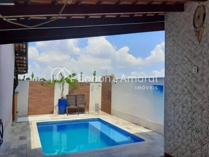 Casa à Venda - Balneário Tropical em Paulínia / SP