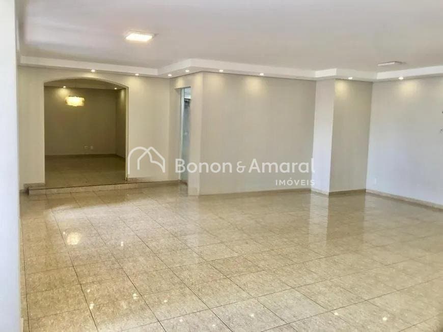 Apartamento à Venda - Cambuí em Campinas / SP