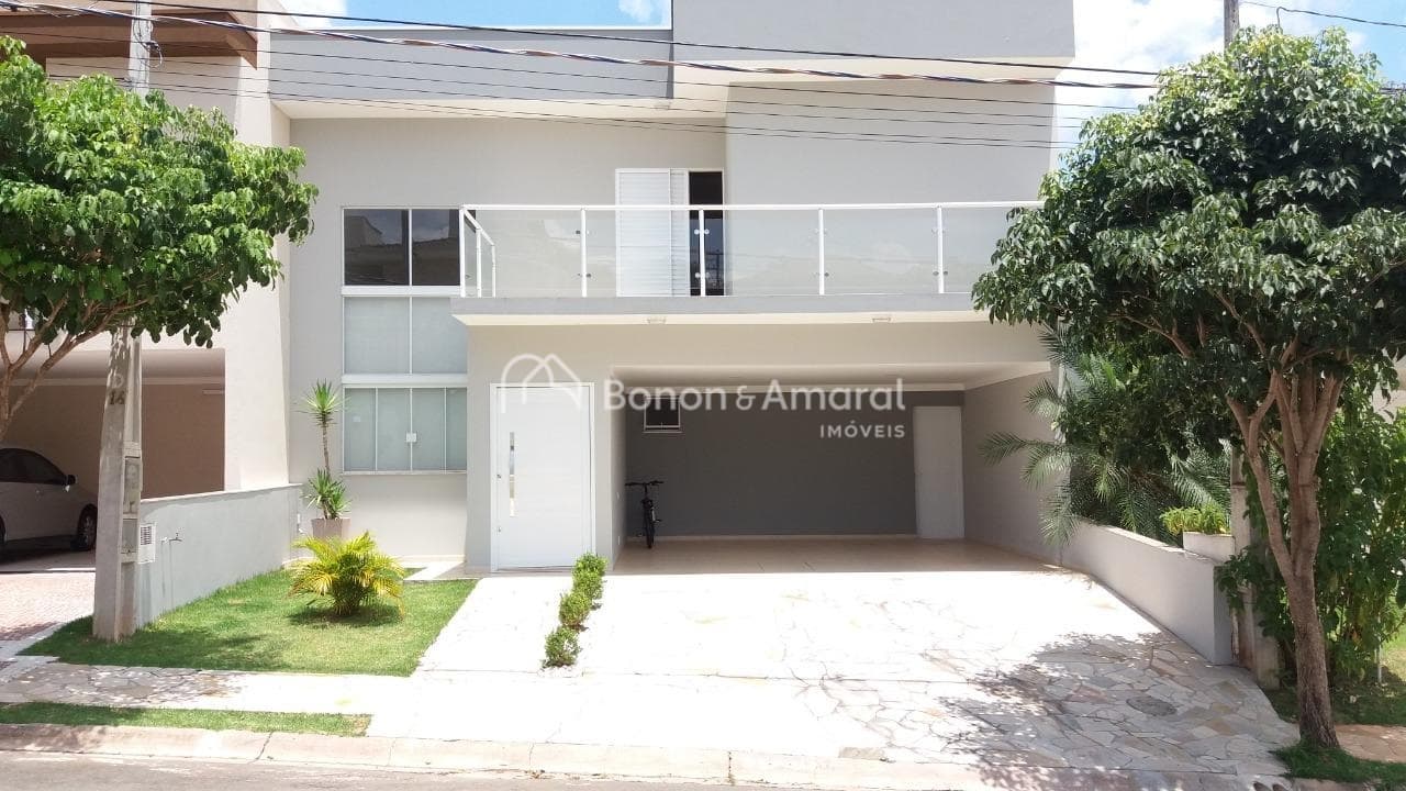 Casa em Condomínio à Venda - Roncáglia em Valinhos / SP