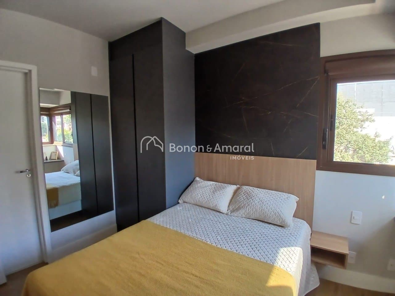 Apartamento à Venda - Cambuí em Campinas / SP