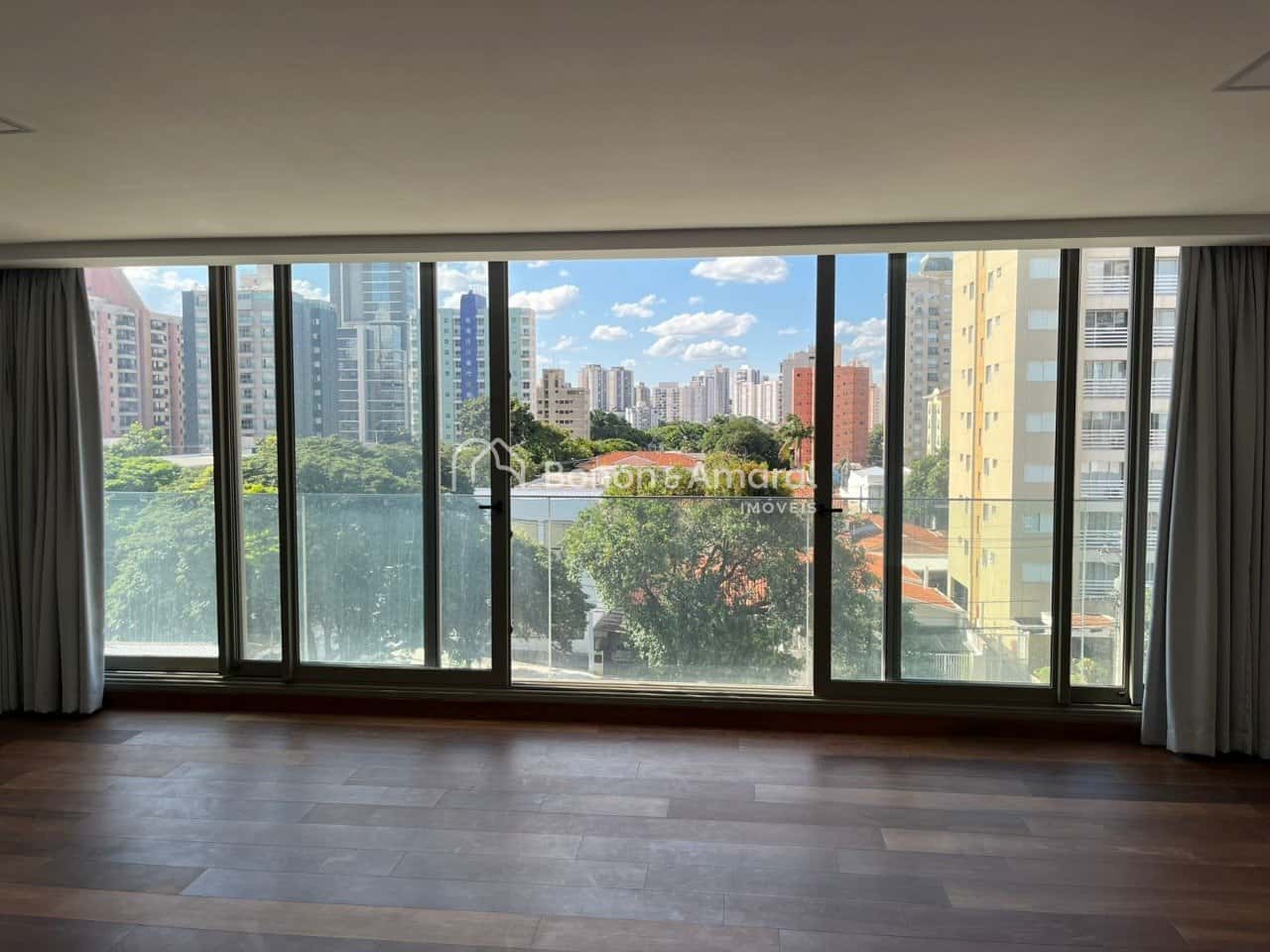 Apartamento à Venda - Cambuí, Campinas/ SP — foto principal