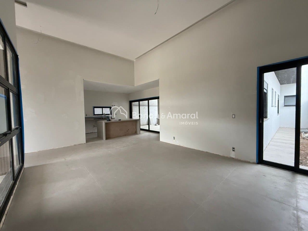 Casa em Condomínio à Venda - Parque Brasil 500 em Paulínia / SP