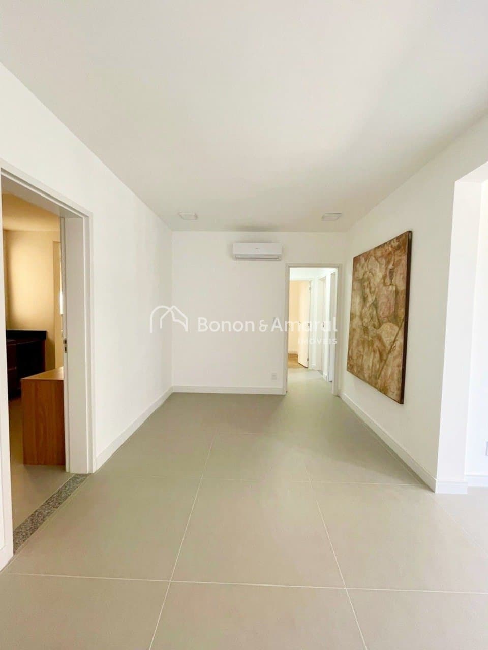 Apartamento à Venda - Cambuí em Campinas / SP