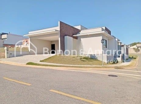 Casa em Condomínio à Venda - Vila Capuava em Valinhos / SP
