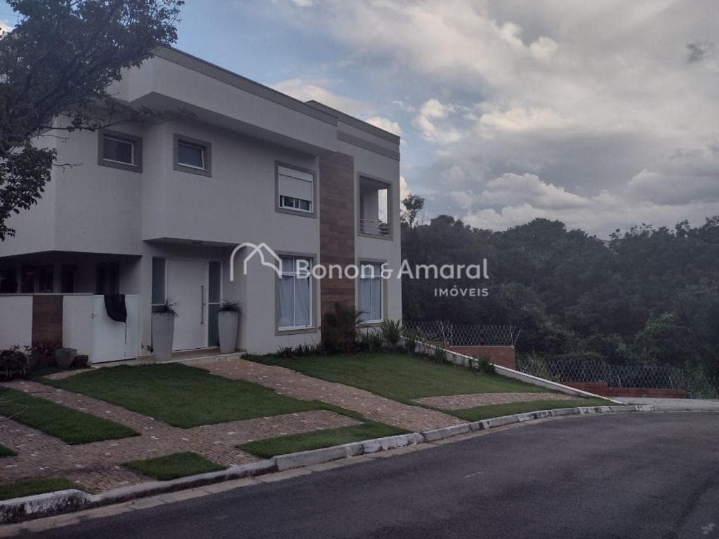 Casa em Condomínio à Venda - Fazenda Santana em Valinhos / SP