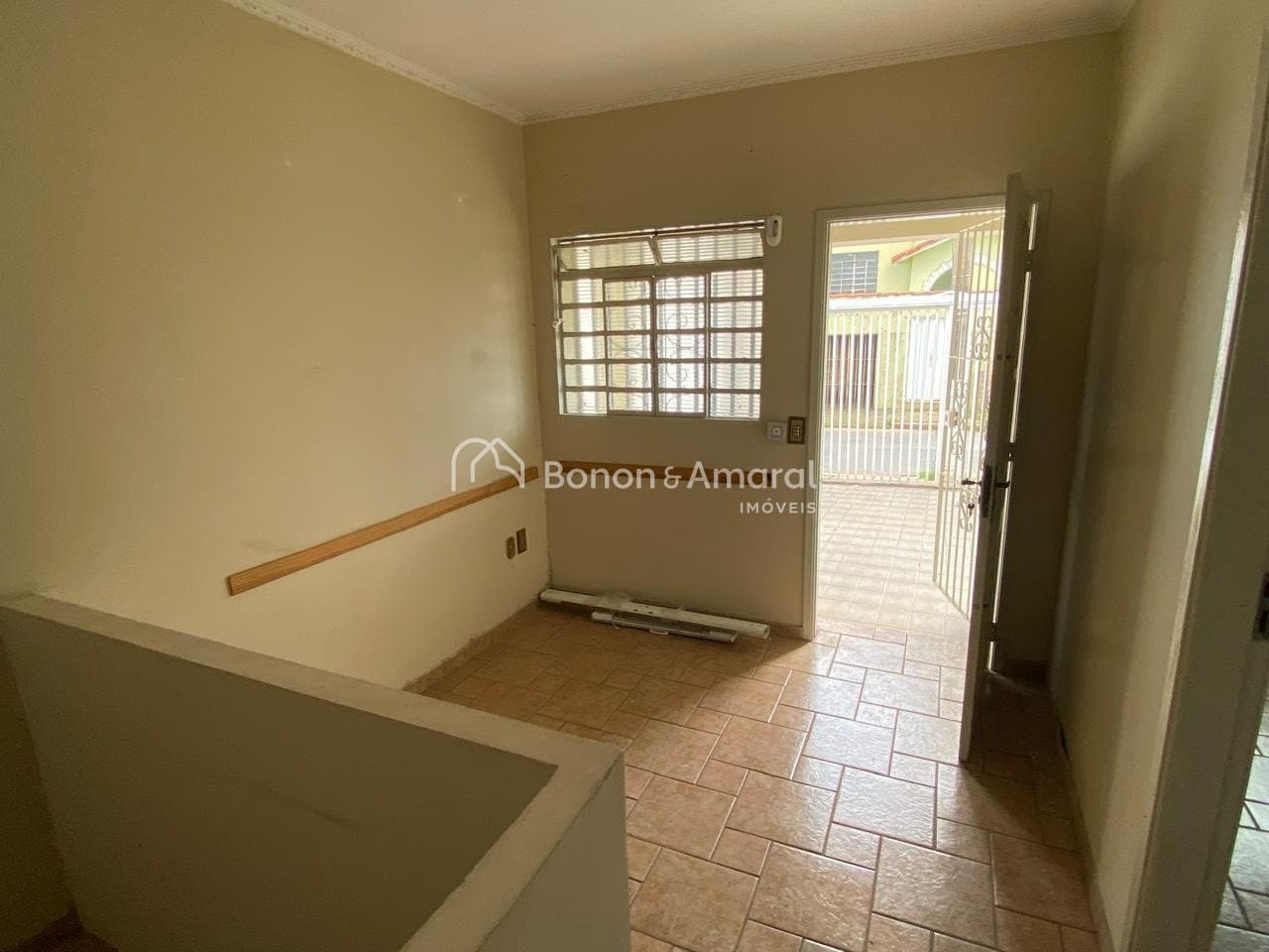 Casa comercial à Venda - Bosque em Campinas / SP