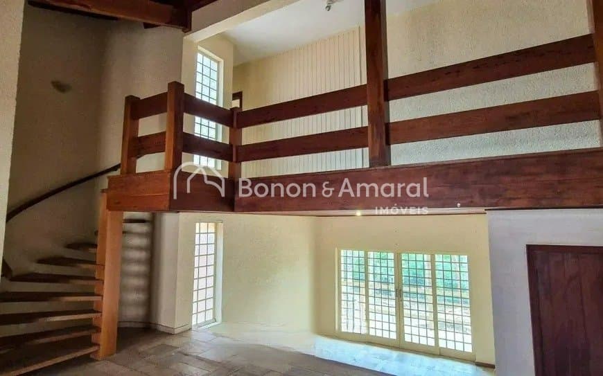 Casa em Condomínio à Venda - Jardim Sorirama (sousas) em Campinas / SP